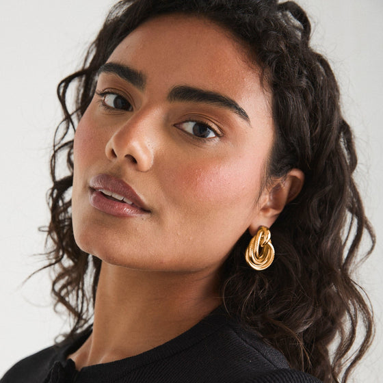 STATEMENT KNOT EARRINGS - GOLD PLATED