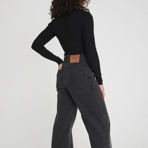 THE ADIE JEAN - WASHED BLACK DENIM